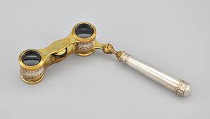 handeled opera glasses